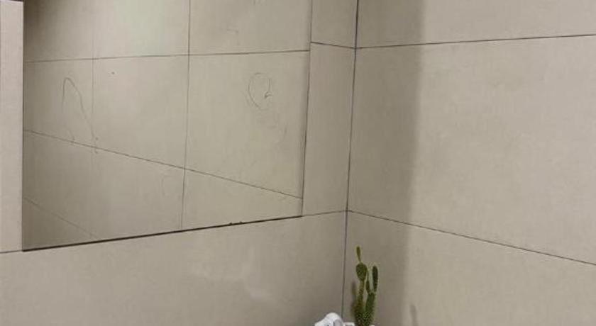 Hotel Perdana Lawas Bagian luar foto