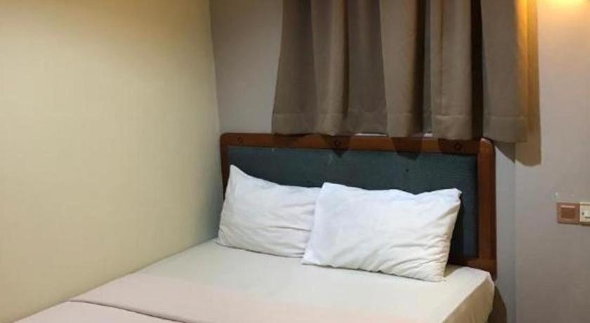 Hotel Perdana Lawas Bagian luar foto