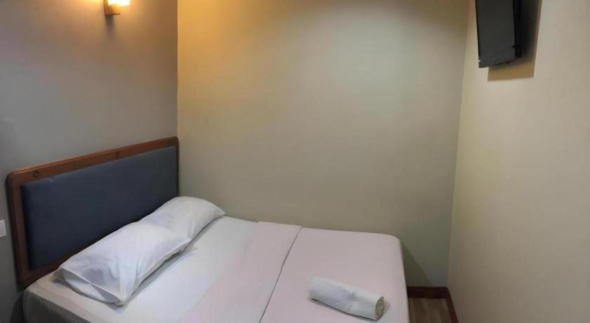Hotel Perdana Lawas Bagian luar foto