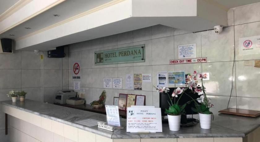 Hotel Perdana Lawas Bagian luar foto